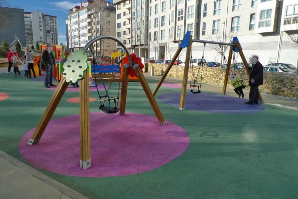 Acogedor Apartamento Cerca De Las Estaciones De Bus Y Tren A Coruna Exterior photo